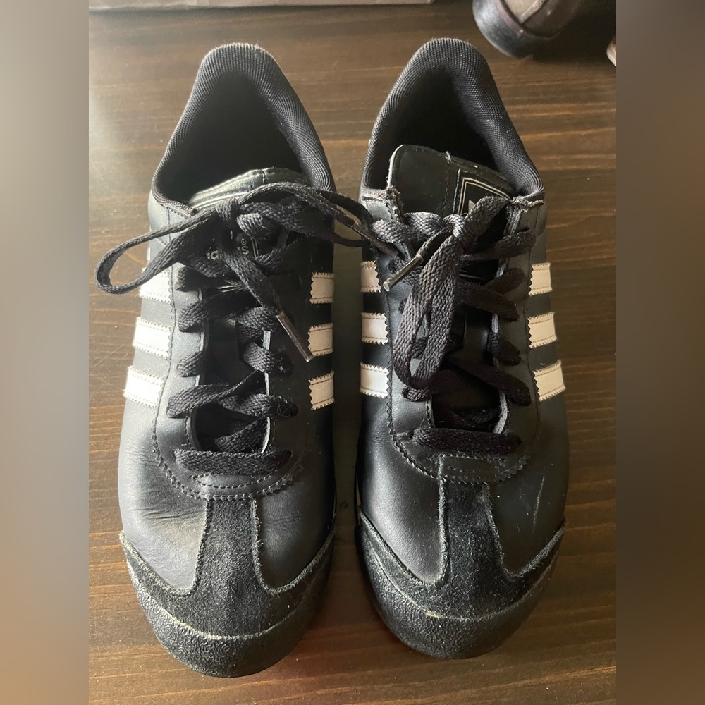 Adidas Samoa black